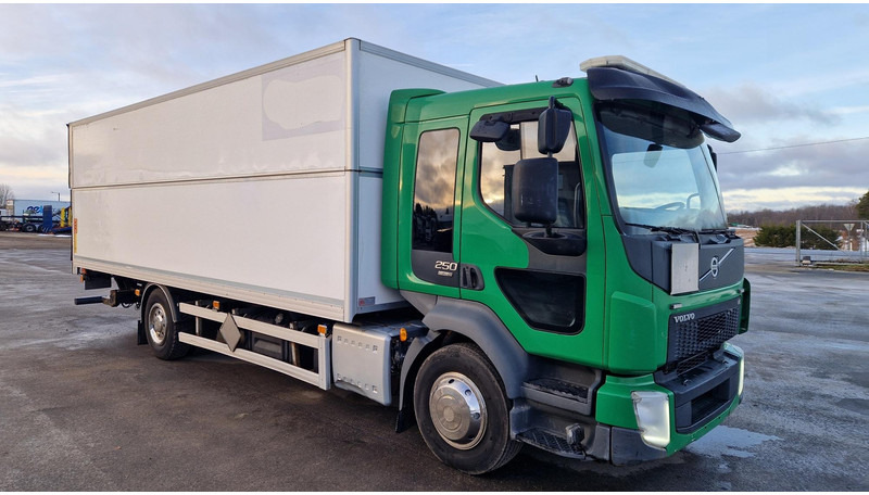 Volvo FL250 4X2 lifting box - 박스 트럭 : 사진 2 Volvo FL250 4X2 lifting box - 박스 트럭 : 사진 2