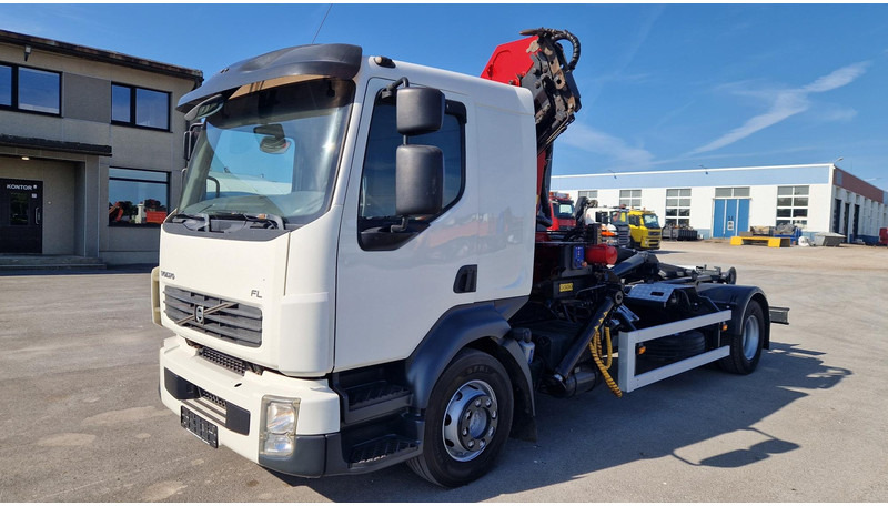Volvo FL280 4X2 HMF 1560 - 후크 리프트 트럭, 크레인 트럭 : 사진 3 Volvo FL280 4X2 HMF 1560 - 후크 리프트 트럭, 크레인 트럭 : 사진 3