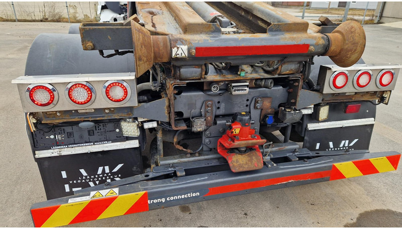 Volvo FM500 6X2*4 - 후크 리프트 트럭 : 사진 5 Volvo FM500 6X2*4 - 후크 리프트 트럭 : 사진 5