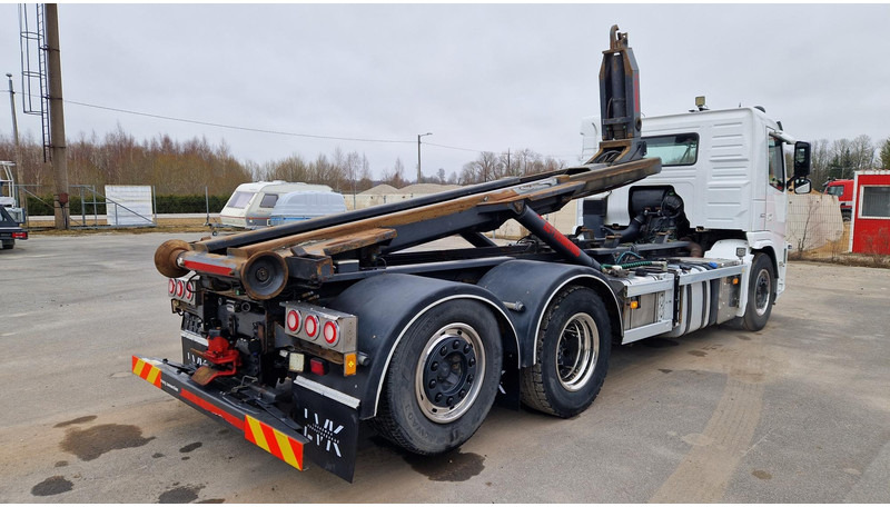 Volvo FM500 6X2*4 - 후크 리프트 트럭 : 사진 3 Volvo FM500 6X2*4 - 후크 리프트 트럭 : 사진 3