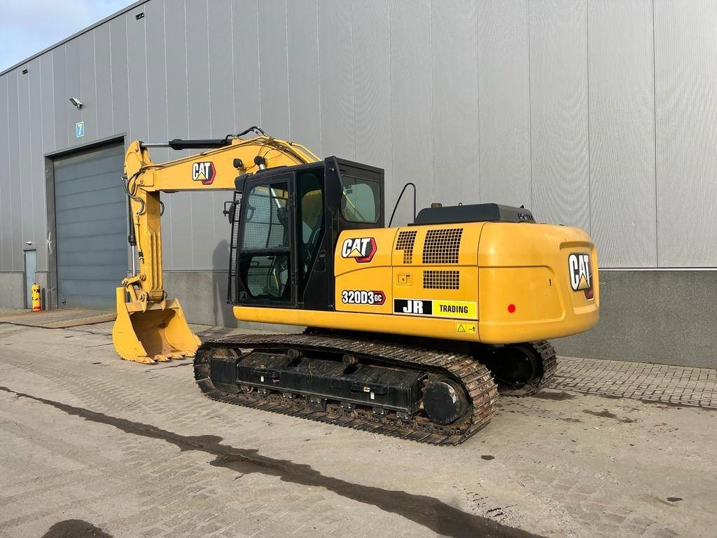 CAT 320 D3 GC - 크롤러 굴삭기 : 사진 3 CAT 320 D3 GC - 크롤러 굴삭기 : 사진 3