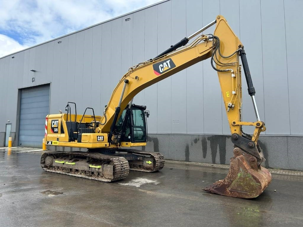 크롤러 굴삭기 CAT 320 : 사진 7