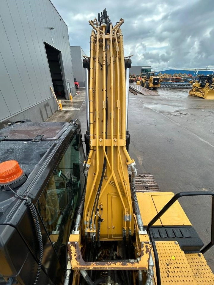 크롤러 굴삭기 CAT 320 : 사진 26