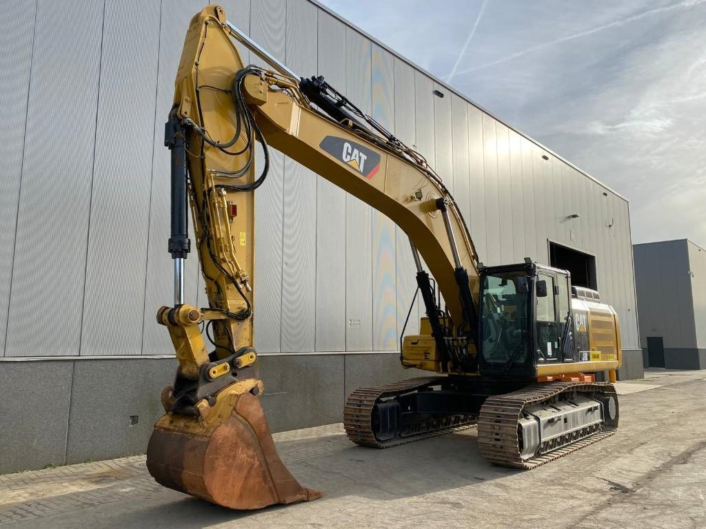 CAT 336F L XE (New Undercarriage) - 크롤러 굴삭기 : 사진 2 CAT 336F L XE (New Undercarriage) - 크롤러 굴삭기 : 사진 2
