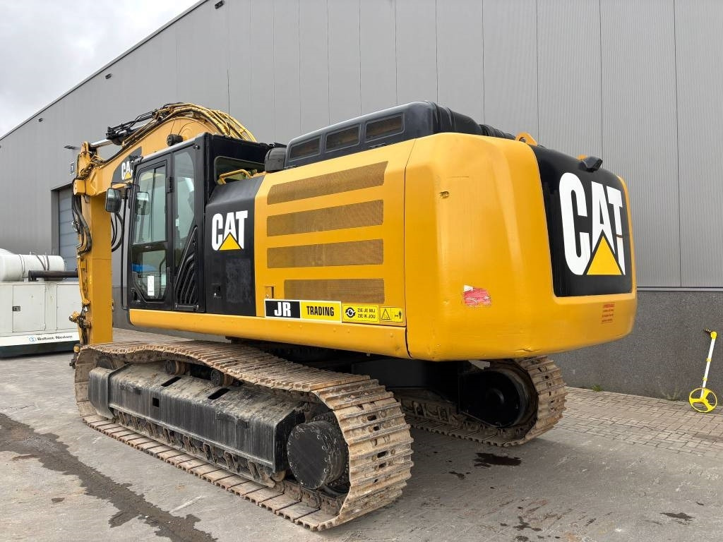 CAT 336F L XE (New Undercarriage) - 크롤러 굴삭기 : 사진 3 CAT 336F L XE (New Undercarriage) - 크롤러 굴삭기 : 사진 3