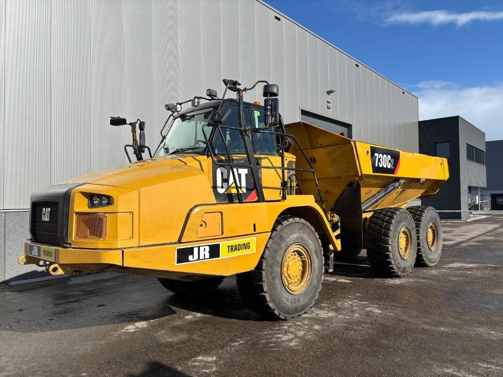 CAT 730 C2 (Tailgate) - 관절 덤프 : 사진 2 CAT 730 C2 (Tailgate) - 관절 덤프 : 사진 2