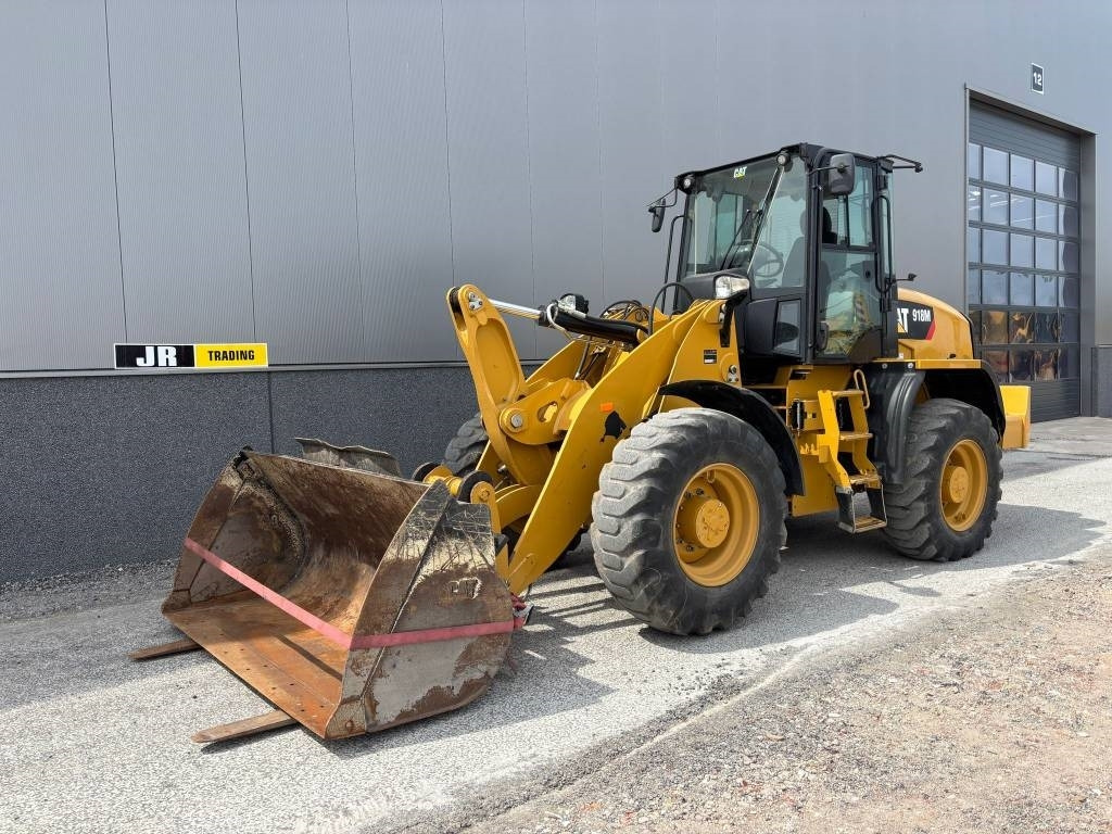 CAT 918 M - 휠 로더 : 사진 2 CAT 918 M - 휠 로더 : 사진 2