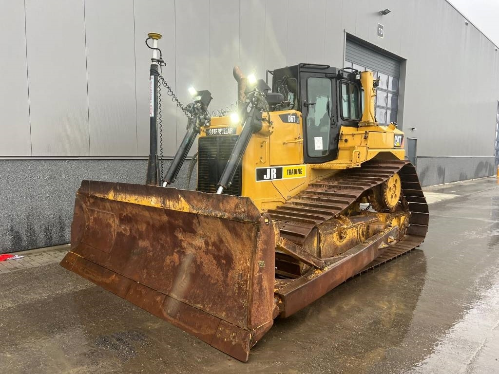 CAT D 6 T LGP (Comes with leica gps) - 불도저 : 사진 1 CAT D 6 T LGP (Comes with leica gps) - 불도저 : 사진 1