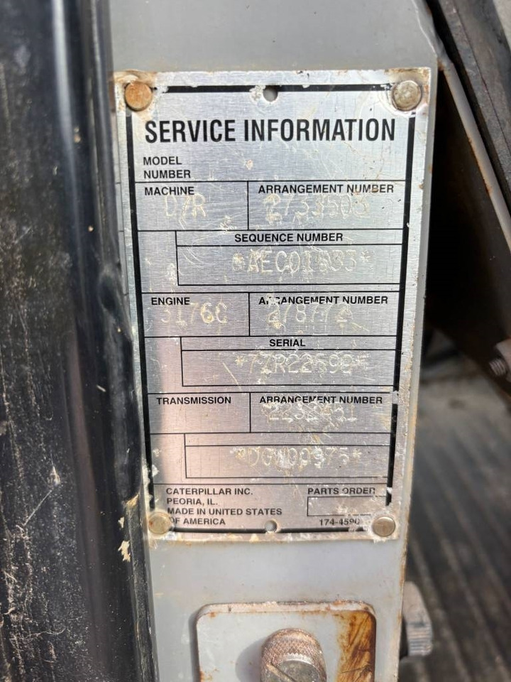 CAT D 7 R (Ce certified - top condition) - 불도저 : 사진 2 CAT D 7 R (Ce certified - top condition) - 불도저 : 사진 2