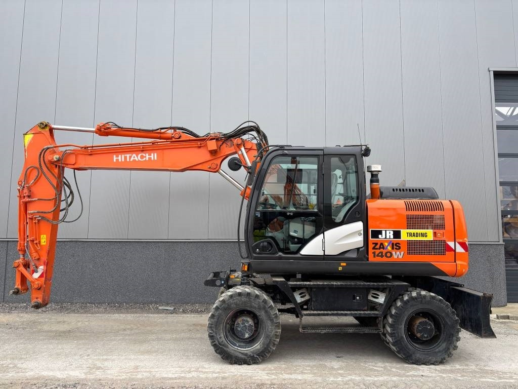 Hitachi ZX 140 W-5B - 휠 굴삭기 : 사진 1 Hitachi ZX 140 W-5B - 휠 굴삭기 : 사진 1