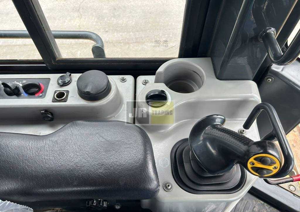 불도저 Komatsu D 61 PXI-24 (Topcon intelligent system) : 사진 17 불도저 Komatsu D 61 PXI-24 (Topcon intelligent system) : 사진 17