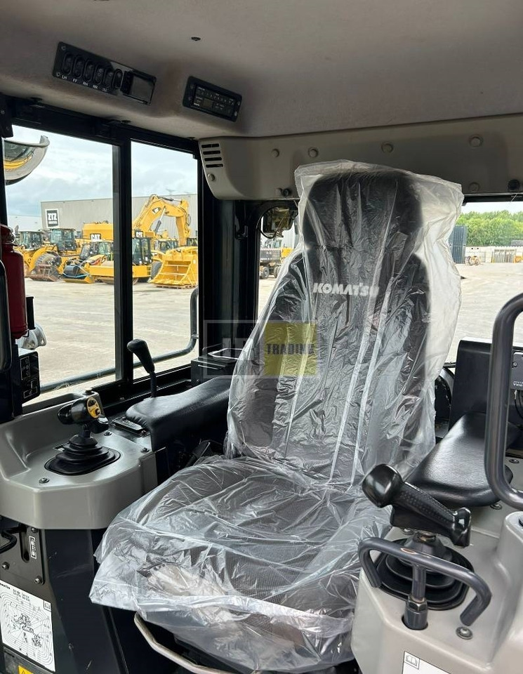 불도저 Komatsu D 61 PXI-24 (Topcon intelligent system) : 사진 11 불도저 Komatsu D 61 PXI-24 (Topcon intelligent system) : 사진 11