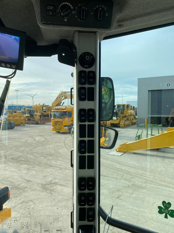 휠 로더 Volvo L 90 G : 사진 14 휠 로더 Volvo L 90 G : 사진 14