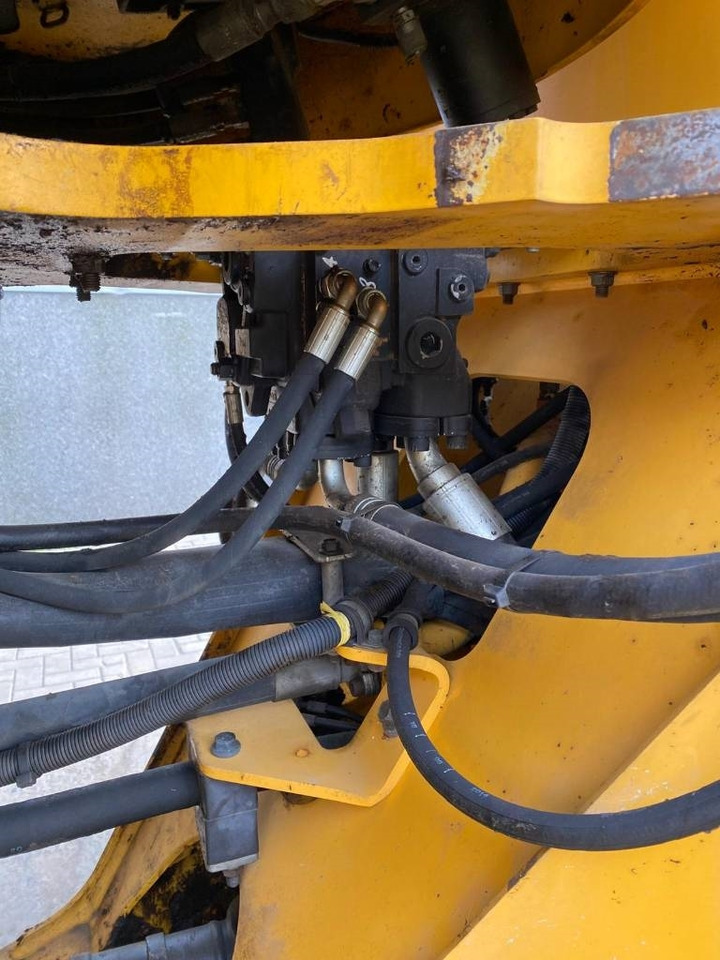 휠 로더 Volvo L 90 G : 사진 31 휠 로더 Volvo L 90 G : 사진 31