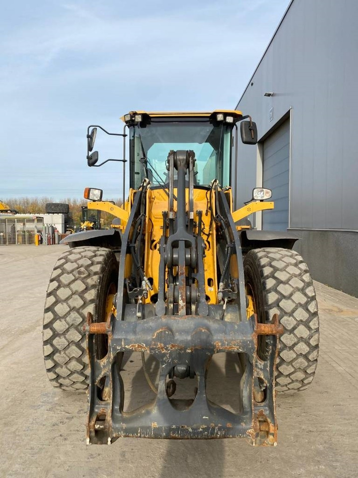 휠 로더 Volvo L 90 G : 사진 8 휠 로더 Volvo L 90 G : 사진 8