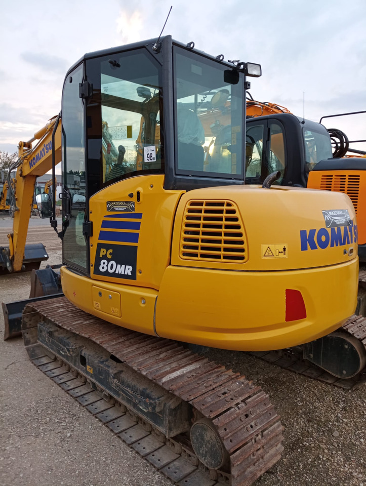 KOMATSU PC80MR-5 - 크롤러 굴삭기 : 사진 4 KOMATSU PC80MR-5 - 크롤러 굴삭기 : 사진 4