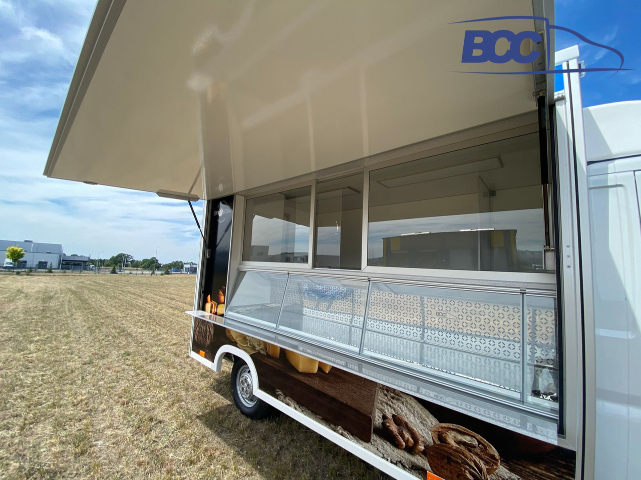 BCC POLSKA - FOOD TRUCK - SAMOCHÓD DO SPRZEDAŻY SERÓW, FOOD TRUCK Z NABIAŁEM, AUTO SKLEP - PEUGEOT BOXER - 벤딩 트럭 : 사진 5 BCC POLSKA - FOOD TRUCK - SAMOCHÓD DO SPRZEDAŻY SERÓW, FOOD TRUCK Z NABIAŁEM, AUTO SKLEP - PEUGEOT BOXER - 벤딩 트럭 : 사진 5