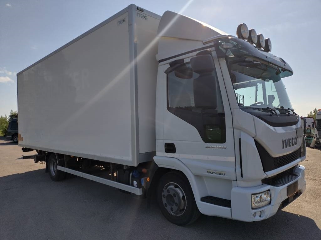 Iveco Eurocargo 90-220 Nek kokovivuauk.kori+pl Euro6 - 박스 트럭 : 사진 2 Iveco Eurocargo 90-220 Nek kokovivuauk.kori+pl Euro6 - 박스 트럭 : 사진 2