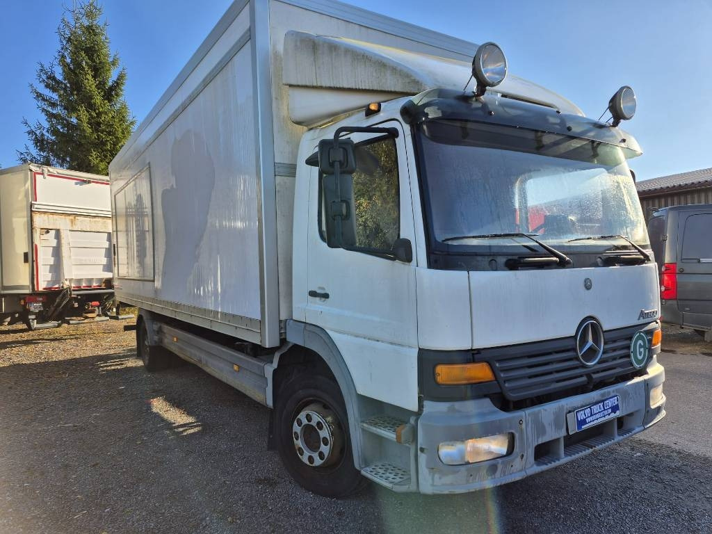 Mercedes-Benz Atego 1223 umpikori+pl nostin  - 박스 트럭 : 사진 2 Mercedes-Benz Atego 1223 umpikori+pl nostin  - 박스 트럭 : 사진 2