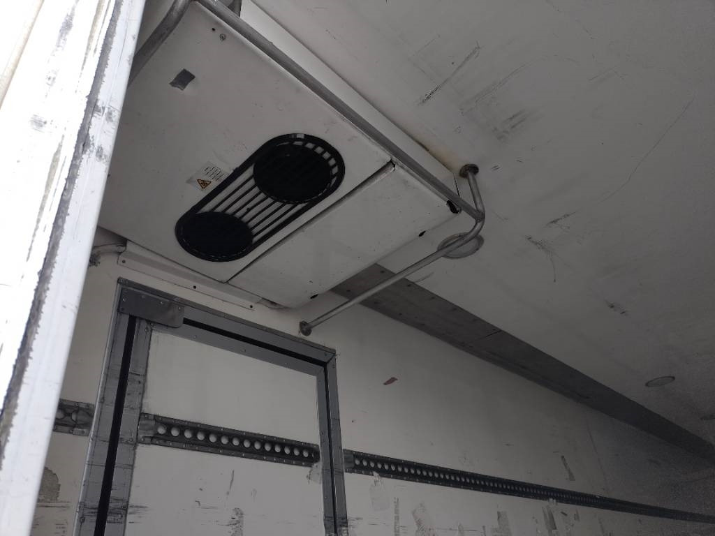Mercedes-Benz Axor 1829 thermo king kone, 8,35m kori - 냉동탑차 : 사진 5 Mercedes-Benz Axor 1829 thermo king kone, 8,35m kori - 냉동탑차 : 사진 5
