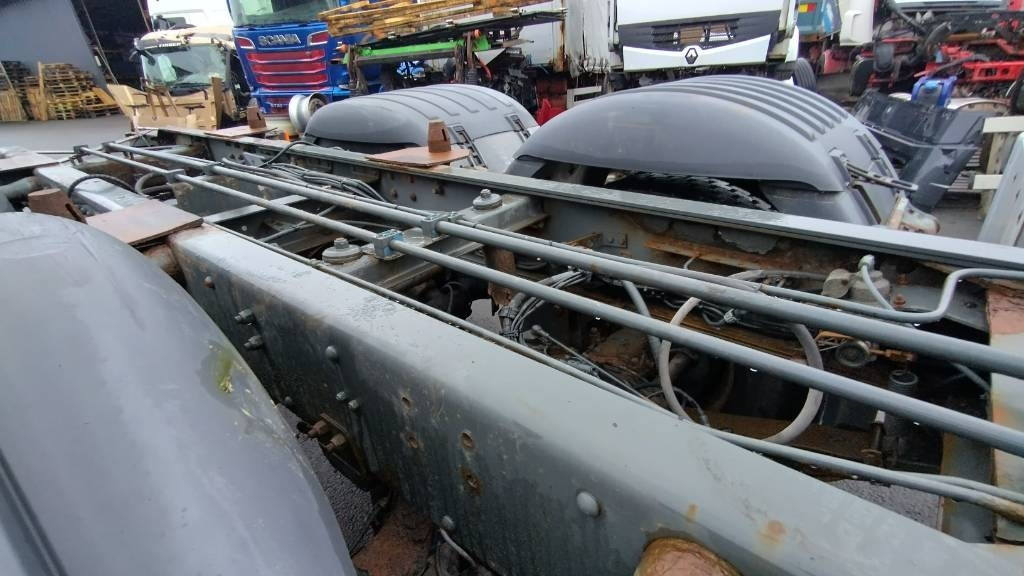 Scania R164 480 rautajouset,av4100mm , ADR. HIENO!! - 캡 새시 트럭 : 사진 4 Scania R164 480 rautajouset,av4100mm , ADR. HIENO!! - 캡 새시 트럭 : 사진 4