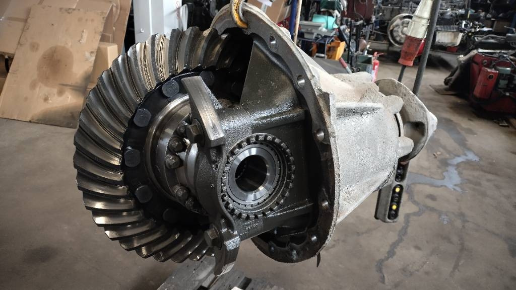 Scania R780 2,71 uudempi tyyppi - 차축 및 부품 트럭 용 : 사진 1 Scania R780 2,71 uudempi tyyppi - 차축 및 부품 트럭 용 : 사진 1