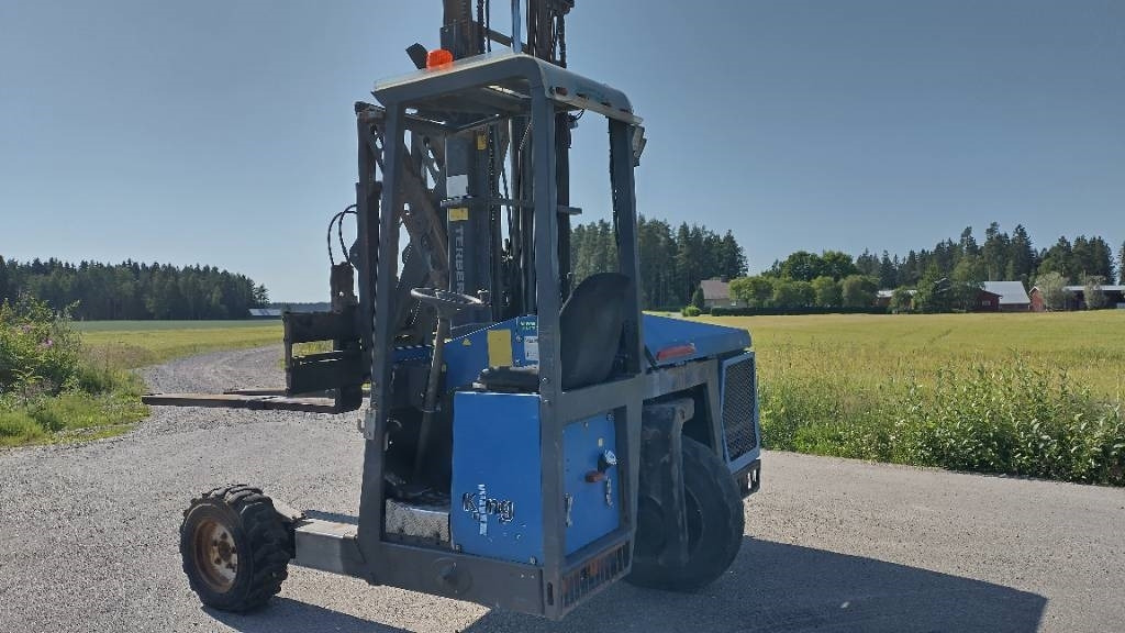 Terberg Kinglifter perätrukki - 트럭 장착 지게차 : 사진 1 Terberg Kinglifter perätrukki - 트럭 장착 지게차 : 사진 1