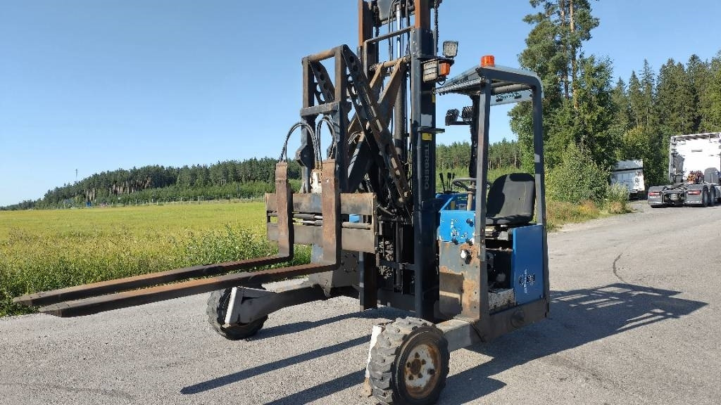 Terberg Kinglifter perätrukki - 트럭 장착 지게차 : 사진 2 Terberg Kinglifter perätrukki - 트럭 장착 지게차 : 사진 2