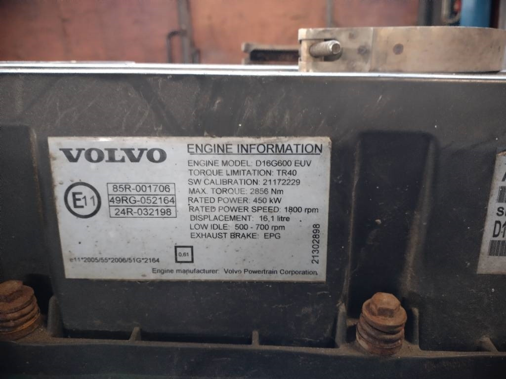 Volvo D16G täys korjattu moottori - 엔진 트럭 용 : 사진 4 Volvo D16G täys korjattu moottori - 엔진 트럭 용 : 사진 4
