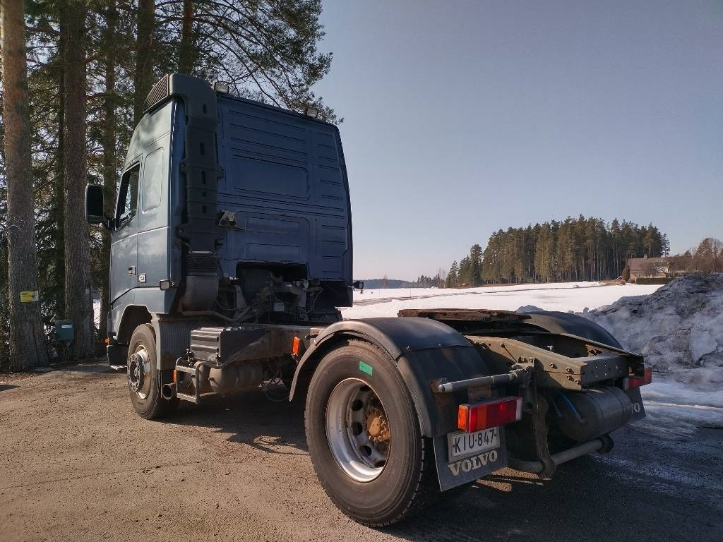 Volvo FH12 kanttilamppu veturi - 트랙터 유닛 : 사진 4 Volvo FH12 kanttilamppu veturi - 트랙터 유닛 : 사진 4