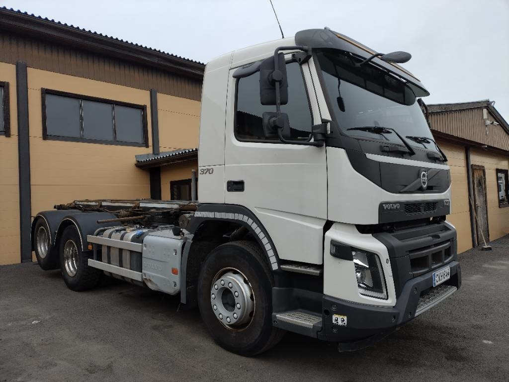 스킵 로더 트럭 Volvo FMX370 6x2 av3700mm multilift vaijerilaite : 사진 15 스킵 로더 트럭 Volvo FMX370 6x2 av3700mm multilift vaijerilaite : 사진 15