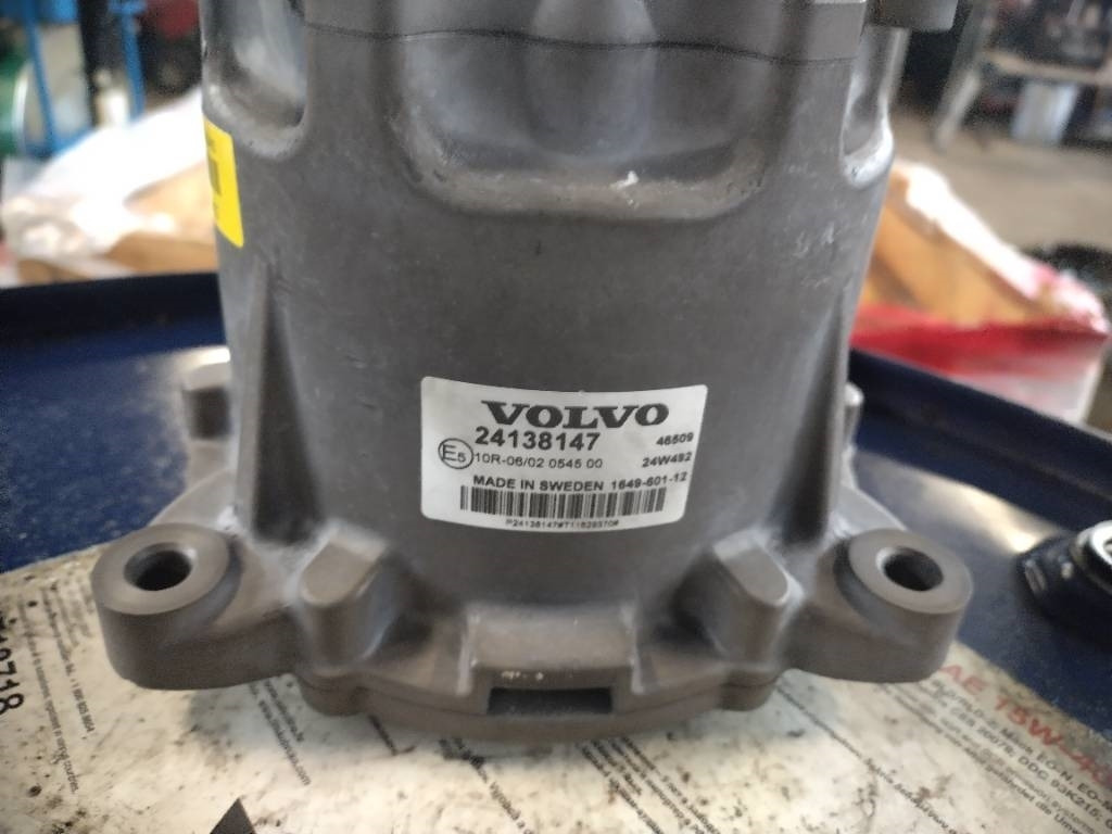 Volvo Vds moottori, sähköservo - 전기 설비 트럭 용 : 사진 1 Volvo Vds moottori, sähköservo - 전기 설비 트럭 용 : 사진 1