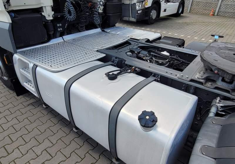 DAF XF510 SPACE CAB / SPROWADZONY / MANUAL / RETARDER - 트랙터 유닛 : 사진 3 DAF XF510 SPACE CAB / SPROWADZONY / MANUAL / RETARDER - 트랙터 유닛 : 사진 3