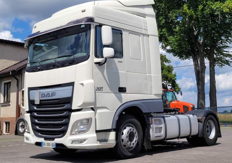 DAF XF510 SPACE CAB / SPROWADZONY / MANUAL / RETARDER - 트랙터 유닛 : 사진 1 DAF XF510 SPACE CAB / SPROWADZONY / MANUAL / RETARDER - 트랙터 유닛 : 사진 1