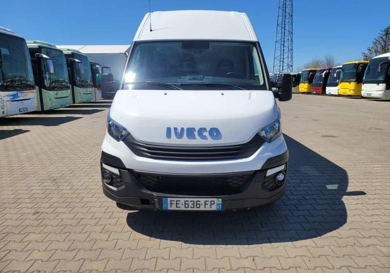 Iveco DAILY 35-140 / SPROWADZONY Z FRANCJI / TEMPOMAT - 패널 밴 : 사진 3 Iveco DAILY 35-140 / SPROWADZONY Z FRANCJI / TEMPOMAT - 패널 밴 : 사진 3