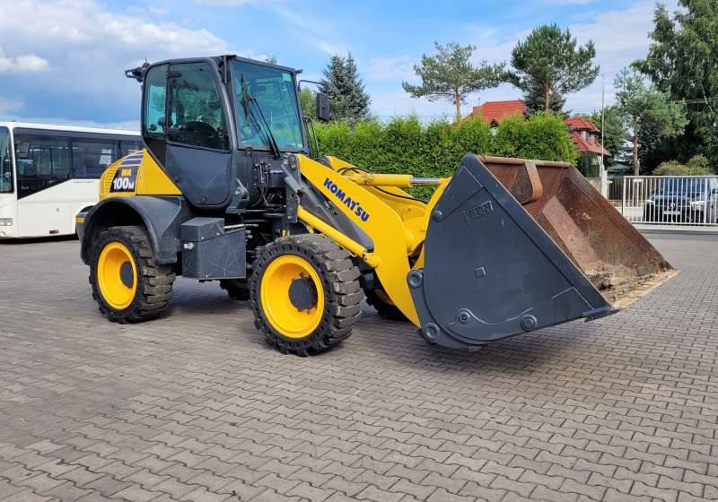 Komatsu WA1 100M / SPROWADZONA Z FRANCJI/ 6 300 MTH - 휠 로더 : 사진 1 Komatsu WA1 100M / SPROWADZONA Z FRANCJI/ 6 300 MTH - 휠 로더 : 사진 1