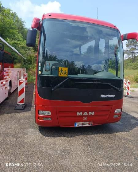 MAN LION'S COACH L / SPROWADZONY / 65 MIEJSC/ EURO 5 - 대형 버스 : 사진 3 MAN LION'S COACH L / SPROWADZONY / 65 MIEJSC/ EURO 5 - 대형 버스 : 사진 3