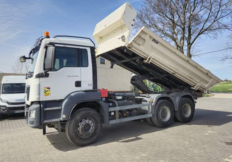 MAN TGS 26.360 / 2 STRONNA WYWROTKA/ EURO 6 - 덤프트럭 : 사진 4 MAN TGS 26.360 / 2 STRONNA WYWROTKA/ EURO 6 - 덤프트럭 : 사진 4