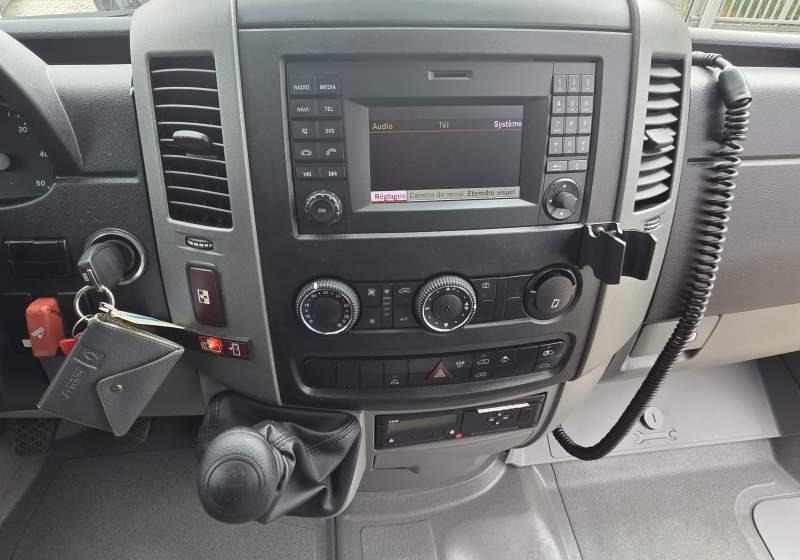 Mercedes-Benz SPRINTER TRANSFER 35 / SPROWADZONY/ 6 800 KM - 소형 버스, 승합차 : 사진 2 Mercedes-Benz SPRINTER TRANSFER 35 / SPROWADZONY/ 6 800 KM - 소형 버스, 승합차 : 사진 2