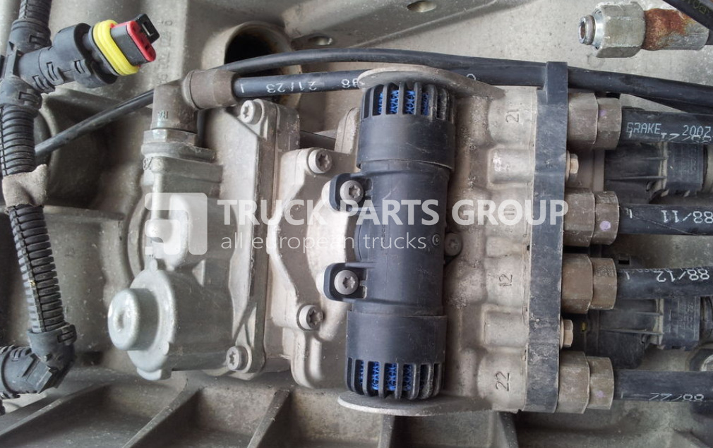 IVECO STRALIS EURO5, brake valve. brake plate valve EBS control 480020 pneumatic valve - 브레이크 밸브 트럭 용 : 사진 1 IVECO STRALIS EURO5, brake valve. brake plate valve EBS control 480020 pneumatic valve - 브레이크 밸브 트럭 용 : 사진 1