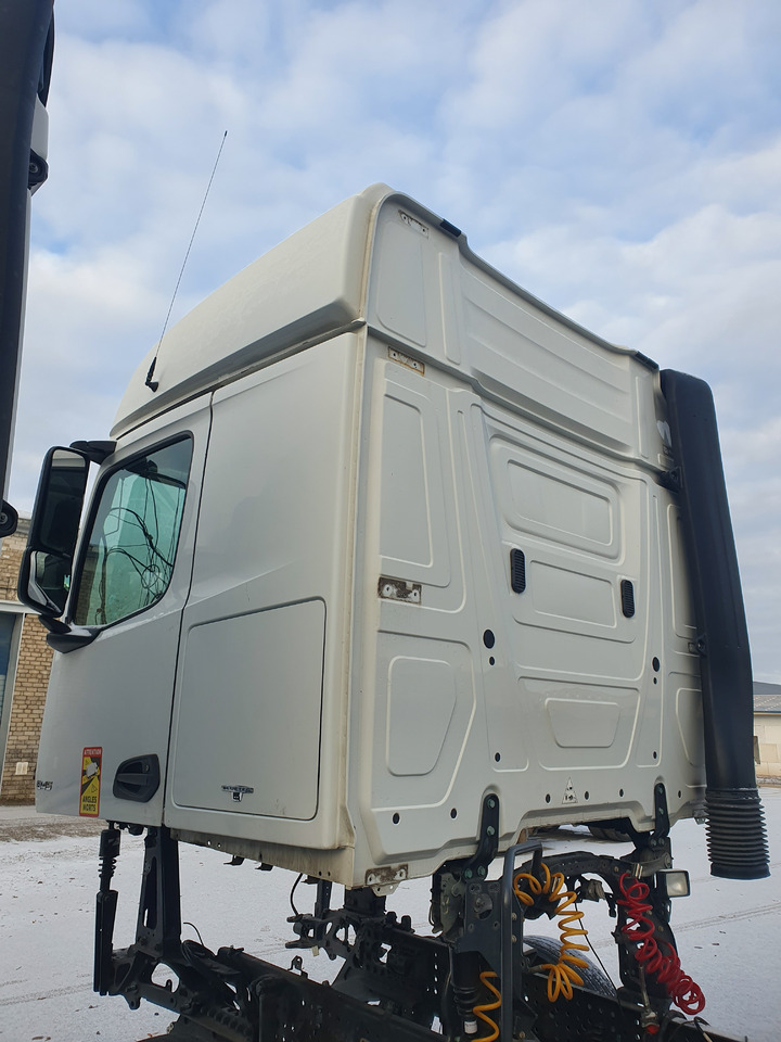 MERCEDES-BENZ Mercedes Benz Actors MP4 EURO6 cab body cabin L-cab BIG SPACE, STREAM SPACE type 0006000101, 0006001005, 9606101017, 9606102505, 9606102705, 9606103355, 9606103455, 9606103725, 9606160966, 9606160866 - 운전실 트럭 용 : 사진 5 MERCEDES-BENZ Mercedes Benz Actors MP4 EURO6 cab body cabin L-cab BIG SPACE, STREAM SPACE type 0006000101, 0006001005, 9606101017, 9606102505, 9606102705, 9606103355, 9606103455, 9606103725, 9606160966, 9606160866 - 운전실 트럭 용 : 사진 5