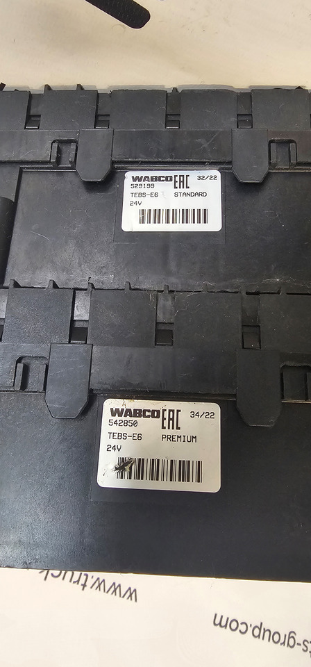 Mercedes MERCEDES, MAN, VOLVO, DAF, SCANIA EURO6 trailers TEBS PREMIUM, STANDARD pressure brake modulators by WABCO, SCHMITZ, WABCO, KRONE, CARGOBUL TEBS2, TEBS-E2, 4801020300, 4801020310, 4801020330, 48010203 - 브레이크 밸브 트럭 용 : 사진 4 Mercedes MERCEDES, MAN, VOLVO, DAF, SCANIA EURO6 trailers TEBS PREMIUM, STANDARD pressure brake modulators by WABCO, SCHMITZ, WABCO, KRONE, CARGOBUL TEBS2, TEBS-E2, 4801020300, 4801020310, 4801020330, 48010203 - 브레이크 밸브 트럭 용 : 사진 4