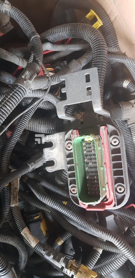 VOLVO FH4 euro6, RENAULT RAGE / GAMA cable harness, connectors, electric lines, electric cables FCIOM ,CCIOM, RCIOM 22046285, 21675272, 21675276, 21675305, 21675306, 21914997, 22163864, 21120361, 2230 - 케이블/ 와이어 하니스 트럭 용 : 사진 2 VOLVO FH4 euro6, RENAULT RAGE / GAMA cable harness, connectors, electric lines, electric cables FCIOM ,CCIOM, RCIOM 22046285, 21675272, 21675276, 21675305, 21675306, 21914997, 22163864, 21120361, 2230 - 케이블/ 와이어 하니스 트럭 용 : 사진 2