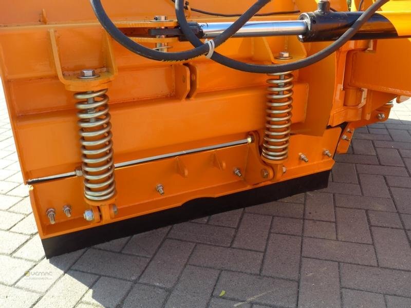 Vemac Vario Schneeschild Schneepflug Winterdienst 300cm NEU - 제설차 : 사진 4 Vemac Vario Schneeschild Schneepflug Winterdienst 300cm NEU - 제설차 : 사진 4