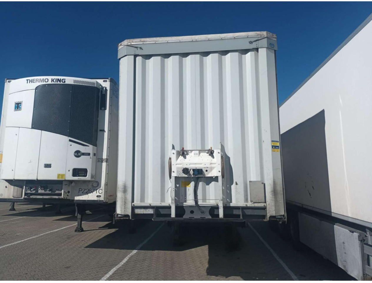 2018 Krone SDP Profi Liner Standard Lifting Axle - 커튼사이더 세미 트레일러 : 사진 1 2018 Krone SDP Profi Liner Standard Lifting Axle - 커튼사이더 세미 트레일러 : 사진 1