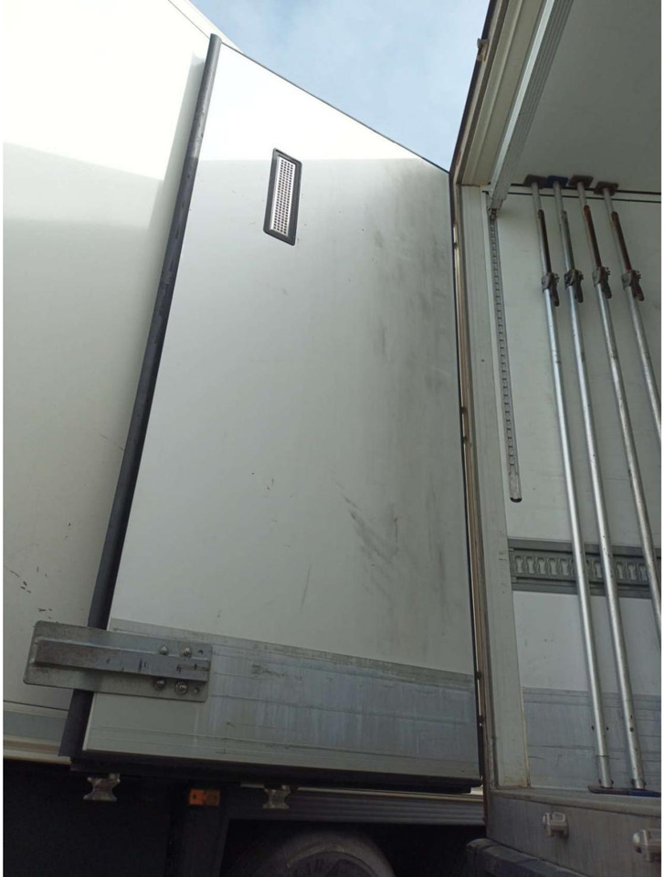 2019 Schmitz Cargobull SKO Double Deck FP 60 ThermoKing SLXi 300 - 냉동 세미 트레일러 : 사진 3 2019 Schmitz Cargobull SKO Double Deck FP 60 ThermoKing SLXi 300 - 냉동 세미 트레일러 : 사진 3