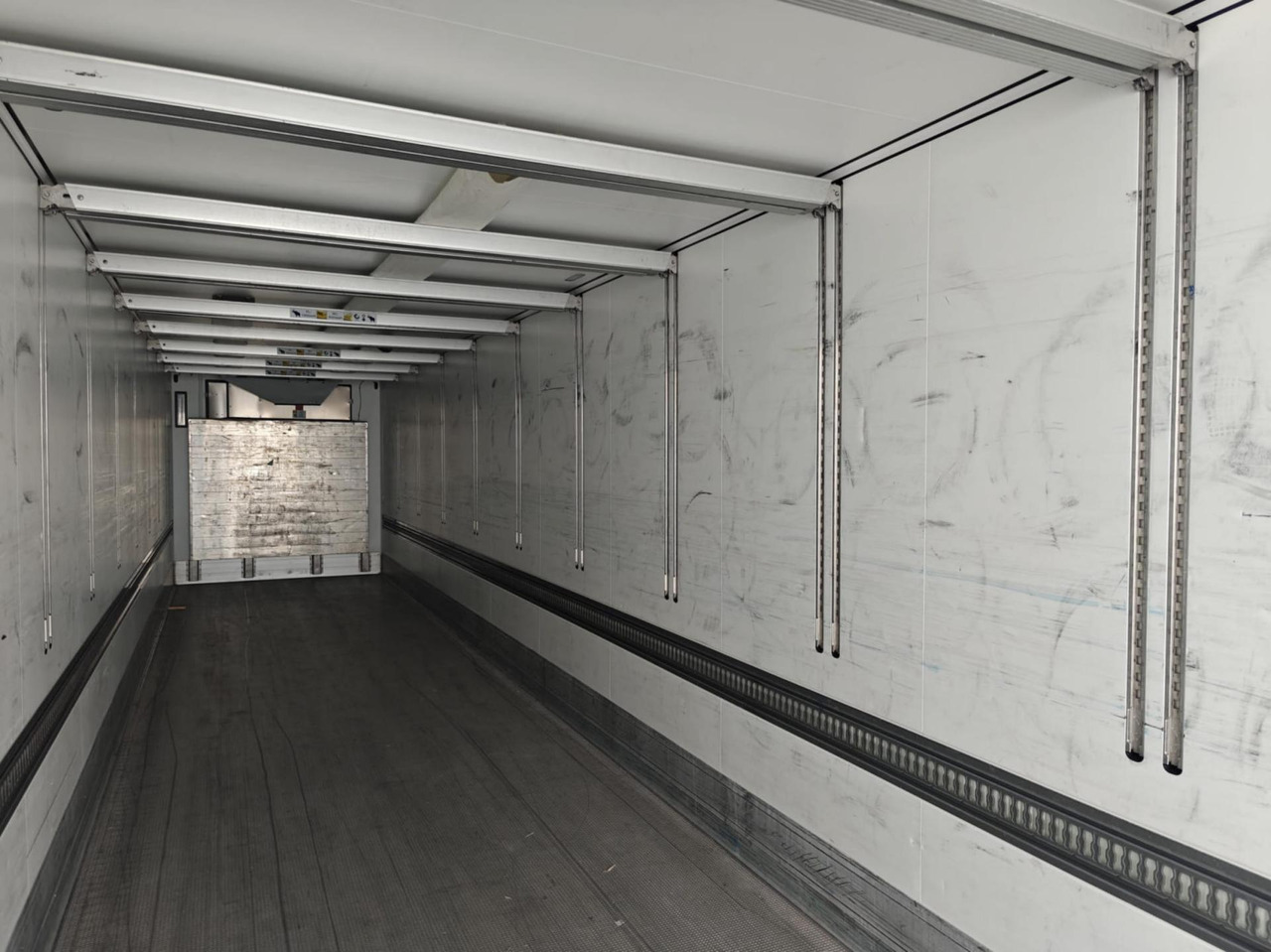 2019 Schmitz Cargobull SKO Double Deck FP 60 ThermoKing SLXi 300 - 냉동 세미 트레일러 : 사진 2 2019 Schmitz Cargobull SKO Double Deck FP 60 ThermoKing SLXi 300 - 냉동 세미 트레일러 : 사진 2
