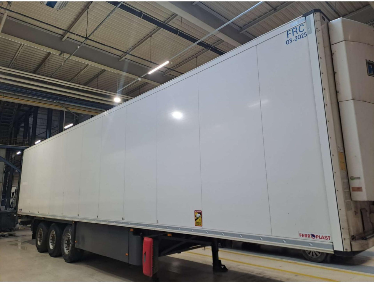 2019 Schmitz Cargobull SKO FP 60 ThermoKing SLXi 300 - 냉동 세미 트레일러 : 사진 4 2019 Schmitz Cargobull SKO FP 60 ThermoKing SLXi 300 - 냉동 세미 트레일러 : 사진 4