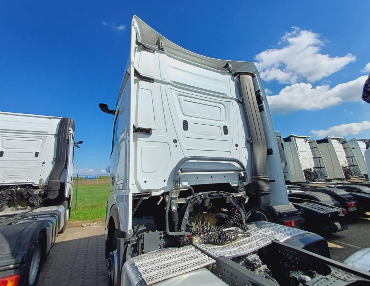 2021 Mercedes-Benz Actros 5 1845 BigSpace - 트랙터 유닛 : 사진 3 2021 Mercedes-Benz Actros 5 1845 BigSpace - 트랙터 유닛 : 사진 3