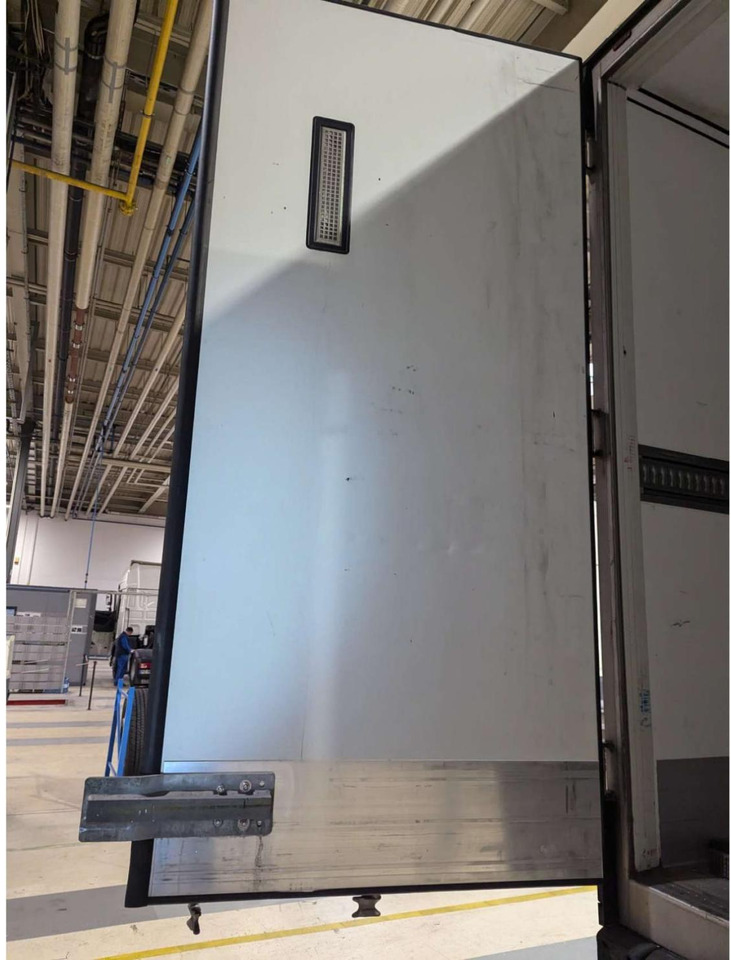 2022 Schmitz Cargobull SKO FP 60 Carrier Vector 1550 - 냉동 세미 트레일러 : 사진 4 2022 Schmitz Cargobull SKO FP 60 Carrier Vector 1550 - 냉동 세미 트레일러 : 사진 4